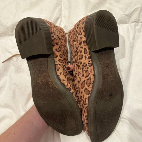 Forever 21 Cheetah Ankle Boots, Size 8 - Picture 4 of 5